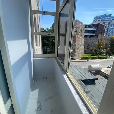 Appartement Vollga Promenade Lovely 2 Bedroom Durrës