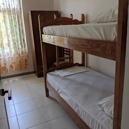 Vollga Promenade Lovely 2 Bedroom * Durrës